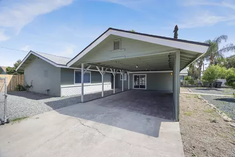 1612 S Santa Fe St, Visalia, CA 93292