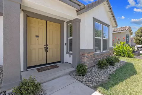 3201 E Harter Ave, Visalia, CA 93292 photo 4