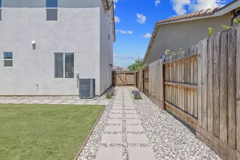 3201 E Harter Ave, Visalia, CA 93292 photo 50