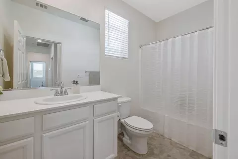 3201 E Harter Ave, Visalia, CA 93292 photo 33