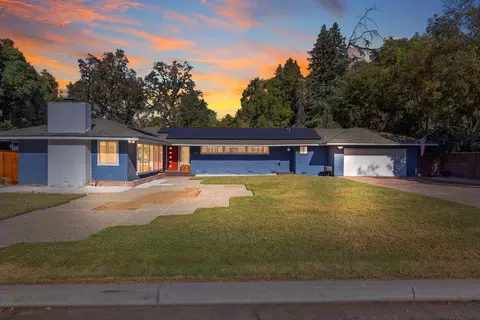 1420 W Meadow Ave, Visalia, CA 93277