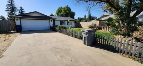 1400 Betsy Pl, Exeter, CA 93221