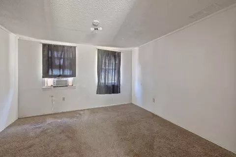 Bedroom - 18309 Java Ave, Lemoore, CA 93245 photo 1 of 5