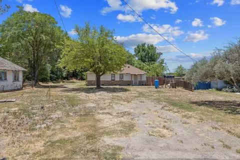 Exterior - 18309 Java Ave, Lemoore, CA 93245 photo 2 of 11