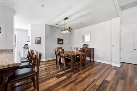 Dining - 2208 W Benton Ct, Exeter, CA 93221 photo 2 of 2