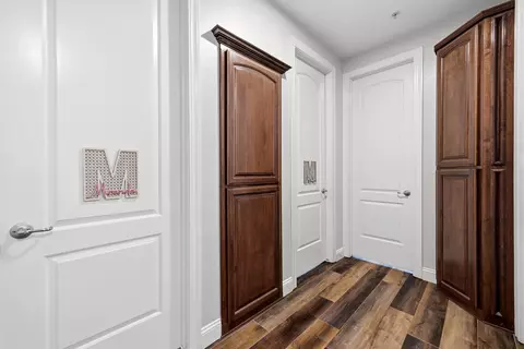Entry Way - 2208 W Benton Ct, Exeter, CA 93221 photo 8 of 9
