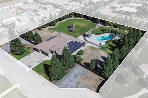 View/Area - 2208 W Benton Ct, Exeter, CA 93221 photo 3 of 9