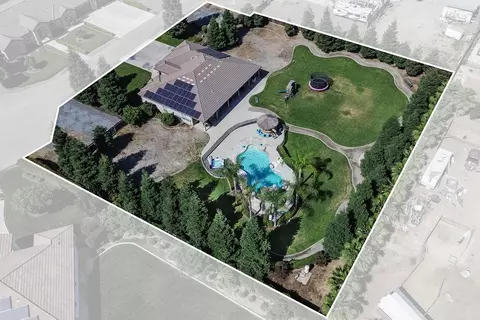 View/Area - 2208 W Benton Ct, Exeter, CA 93221 photo 7 of 9