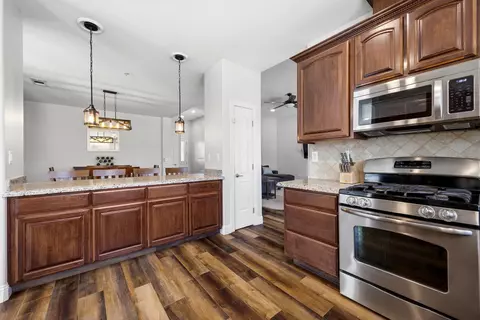 Kitchen - 2208 W Benton Ct, Exeter, CA 93221 photo 4 of 4