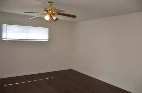 Bedroom - 339 W Spring Ln, Lemoore, CA 93245 photo 3 of 3