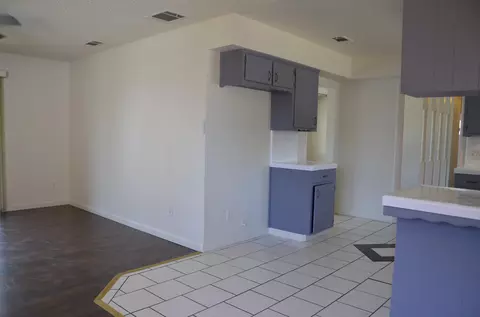 Living - 339 W Spring Ln, Lemoore, CA 93245 photo 5 of 5