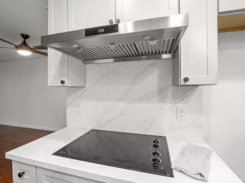 Kitchen - 1872 Cougar Ln, Clovis, CA 93611 photo 2 of 4