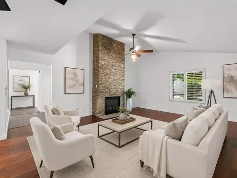 Living - 1872 Cougar Ln, Clovis, CA 93611 photo 2 of 3