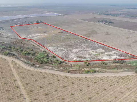10257 24th Ave, Lemoore, CA 93245 photo 7