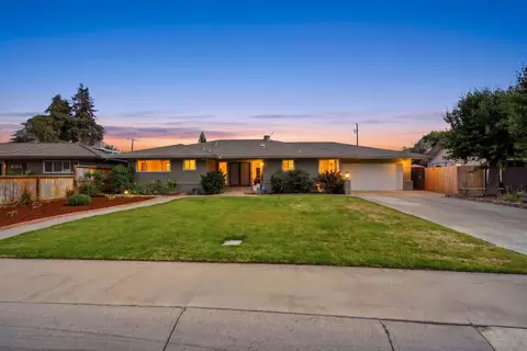 3109 W Harvard Ave, Visalia, CA 93277