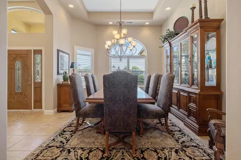 Dining - 760 Saint James Ct, Exeter, CA 93221 photo 3 of 4