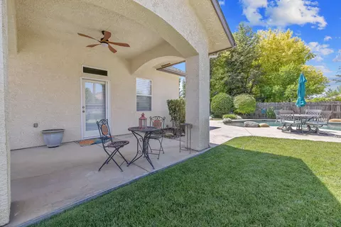 Exterior - 760 Saint James Ct, Exeter, CA 93221 photo 17 of 18
