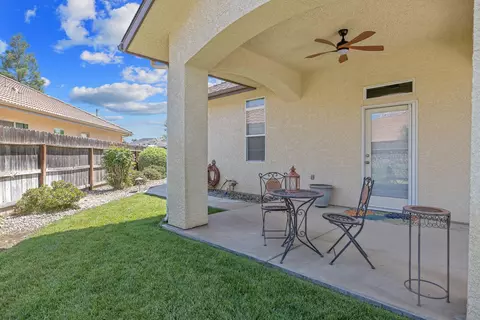 Exterior - 760 Saint James Ct, Exeter, CA 93221 photo 14 of 18