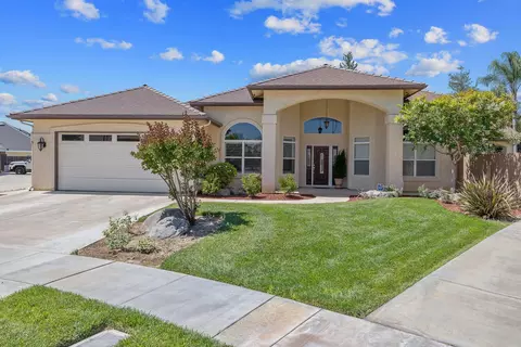 Exterior - 760 Saint James Ct, Exeter, CA 93221 photo 1 of 18