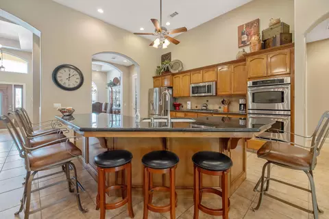 Kitchen - 760 Saint James Ct, Exeter, CA 93221 photo 1 of 4