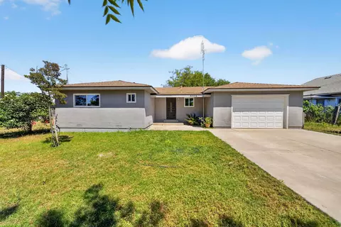 32598 NW Grandview St, Visalia, CA 93291