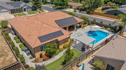 View/Area - 710 Olivewood Dr, Exeter, CA 93221 photo 6 of 7