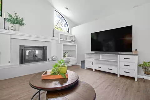 Other - 1421 E Castleview Dr, Visalia, CA 93292 photo 2 of 3
