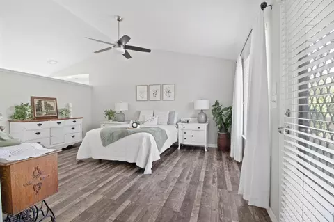 Bedroom - 1421 E Castleview Dr, Visalia, CA 93292 photo 1 of 5