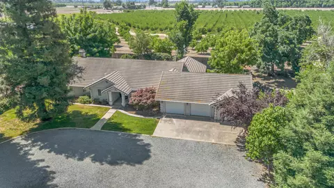 31593 Rd 144, Visalia, CA 93292