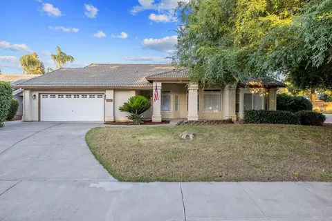 1350 S Grand St, Visalia, CA 93292