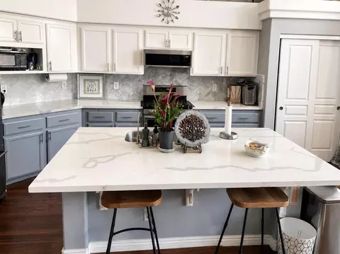Kitchen - 1344 E Parkview Ct, Visalia, CA 93292 photo 1 of 3