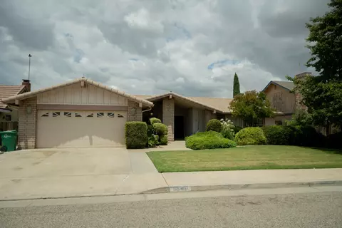 1540 Nancy Cir, Porterville, CA 93257