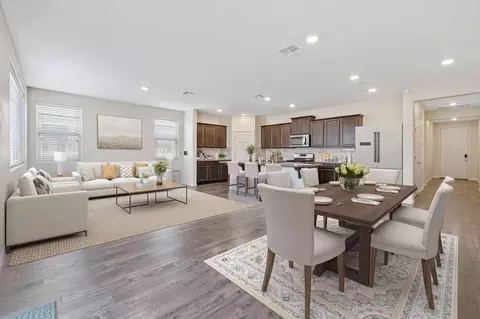 Other - 3518 E Laura Ct, Visalia, CA 93292 photo 4 of 8