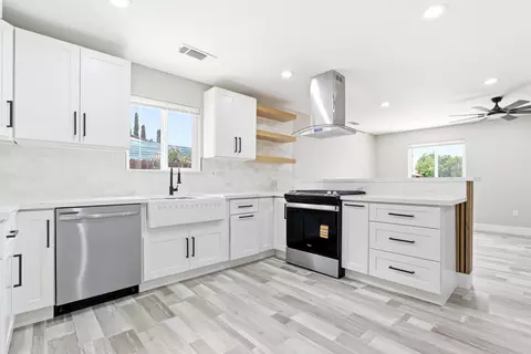 Kitchen - 817 E Whitney St, Avenal, CA 93204 photo 1 of 3