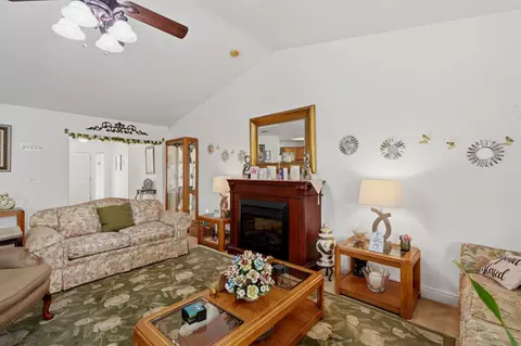 3728 E School Ave, Visalia, CA 93292 photo 17