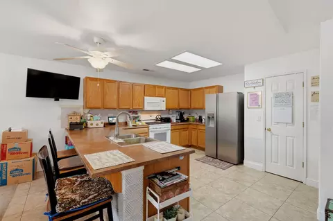 3728 E School Ave, Visalia, CA 93292 photo 23