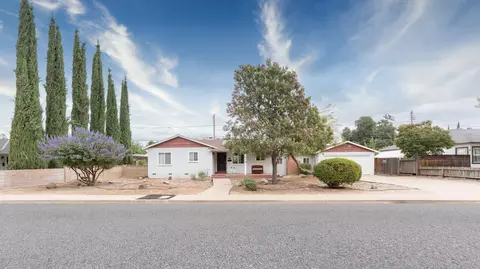570 N Birch Ave, Reedley, CA 93654