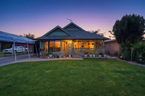 428 S A St, Madera, CA 93638