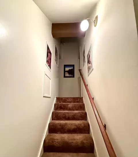Entry Way - 57148 Kramer Dr, Springville, CA 93265 photo 2 of 3