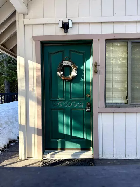 Entry Way - 57148 Kramer Dr, Springville, CA 93265 photo 3 of 3