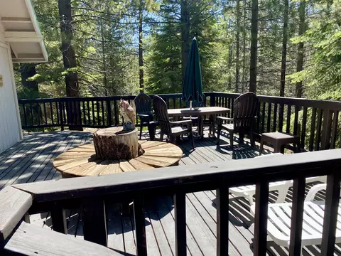 Exterior - 57148 Kramer Dr, Springville, CA 93265 photo 1 of 10