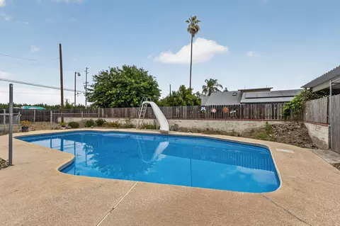 Exterior - 17809 Ave 280, Exeter, CA 93221 photo 3 of 4
