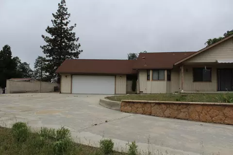 Exterior - 265 Pierpoint Dr, Springville, CA 93265 photo 4 of 21