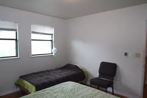 Bedroom - 265 Pierpoint Dr, Springville, CA 93265 photo 1 of 6