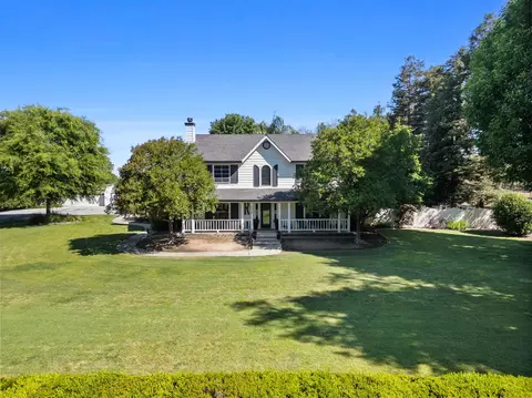 1936 W Tollin Rd, Tulare, CA 93274