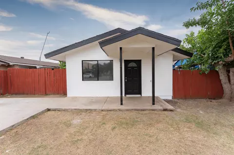 15367 Ave 381, Visalia, CA 93292