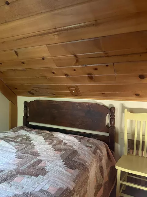 Bedroom - 2128 Ferguson Dr, Springville, CA 93265 photo 4 of 5