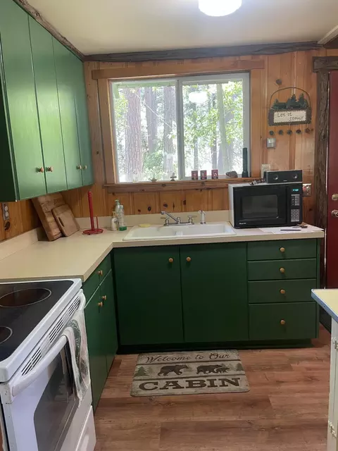 Kitchen - 2128 Ferguson Dr, Springville, CA 93265 photo 2 of 2