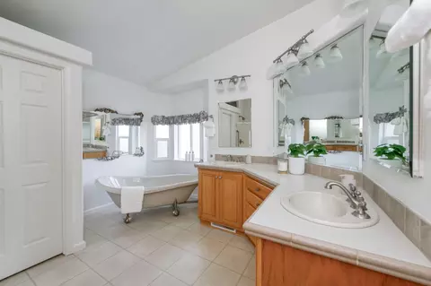 8646 Cairo Ave, Laton, CA 93242 photo 17
