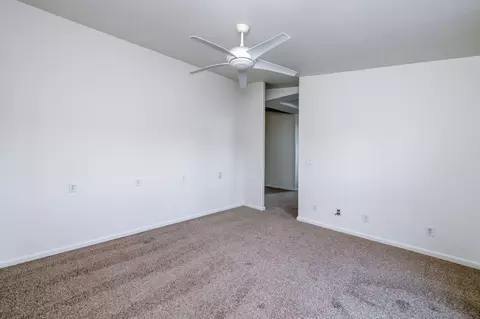 8646 Cairo Ave, Laton, CA 93242 photo 16